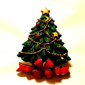 Vintage AGG Inc CHRISTMAS Tree Pin Brooche Retro Grannycore Holiday Church Dress